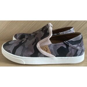 Olukai Shoes Women's Size 5 Pehuea Pai Gray Pink Camo Slip‎ On Sneakers